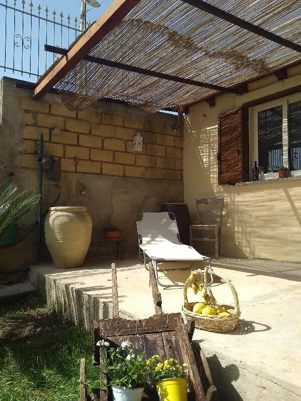 No Zu Fili Bed & Breakfast Villaggio Mose  0*, Villaggio Mose (Sicily)